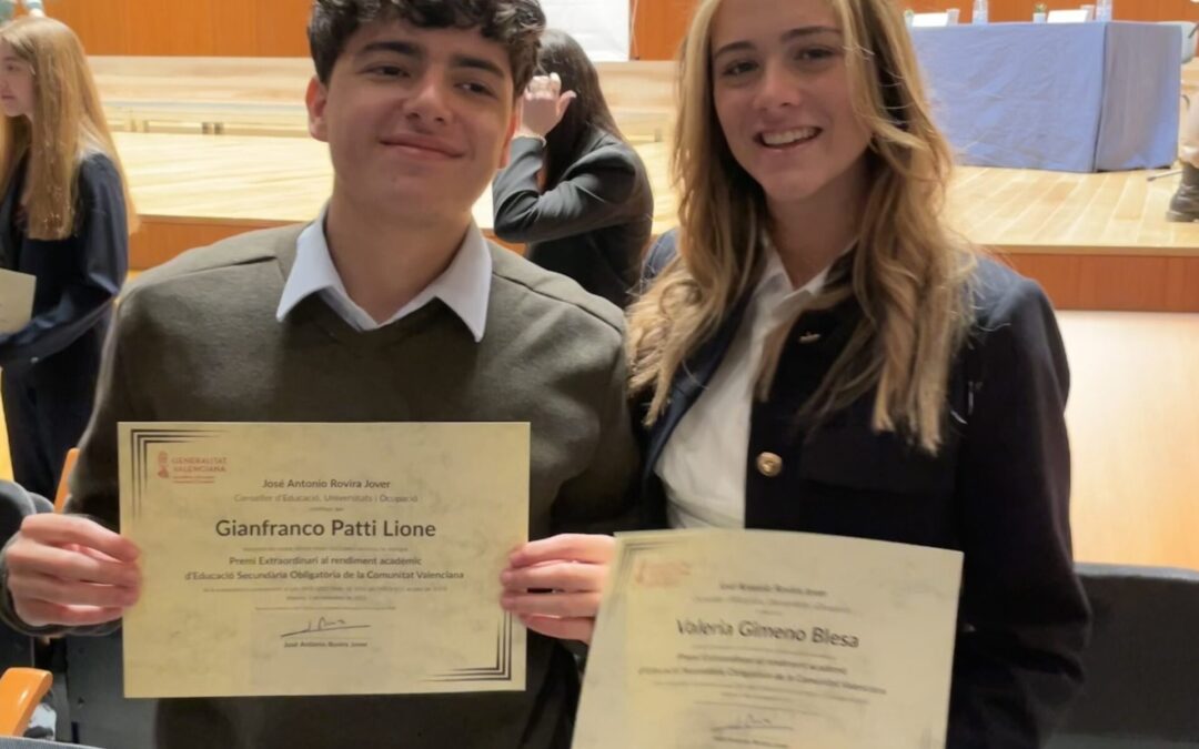 Valeria Gimeno y Gianfranco Patti, premios extraordinarios de Secundaria curso 21-22